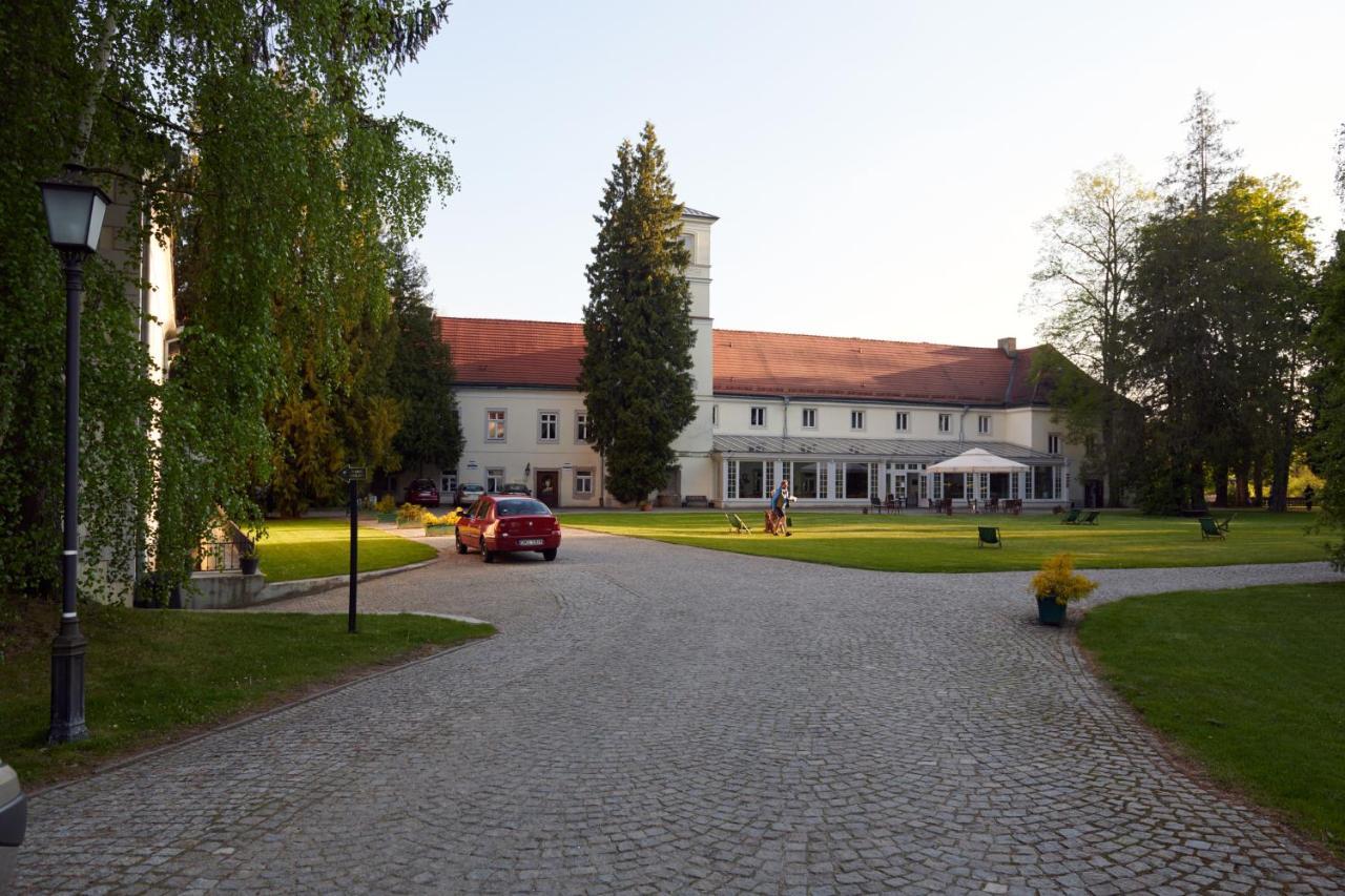 Zamek Na Skale Hotel Trzebieszowice Luaran gambar